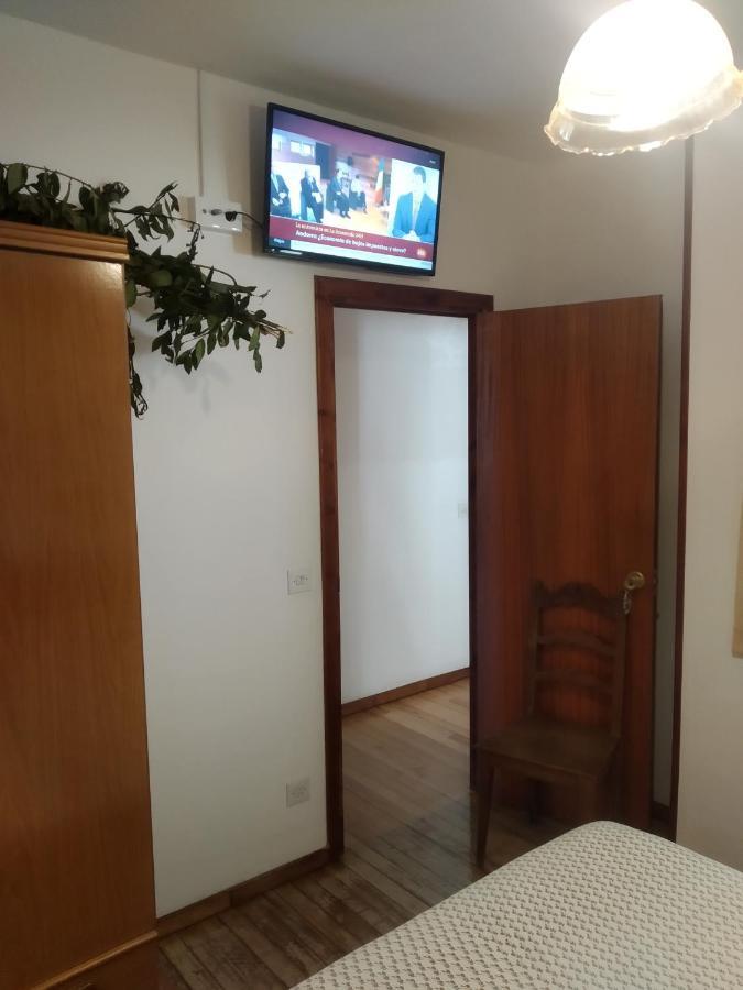 Hostal Residencia Presidente Ribadeo Exterior foto