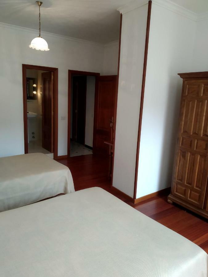Hostal Residencia Presidente Ribadeo Exterior foto