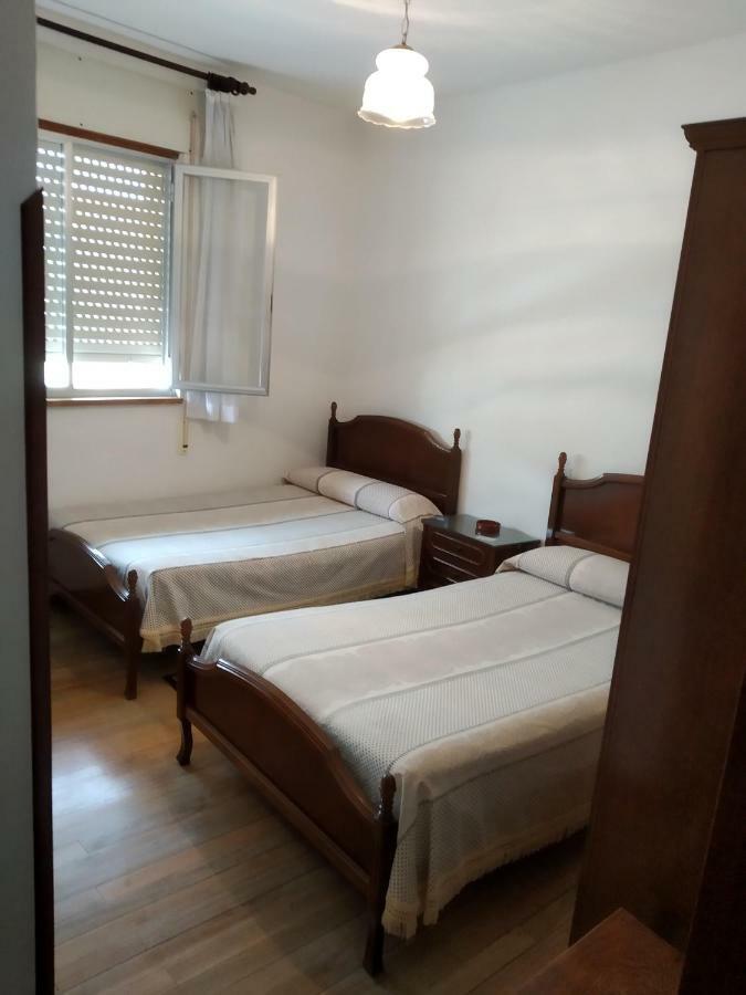 Hostal Residencia Presidente Ribadeo Exterior foto